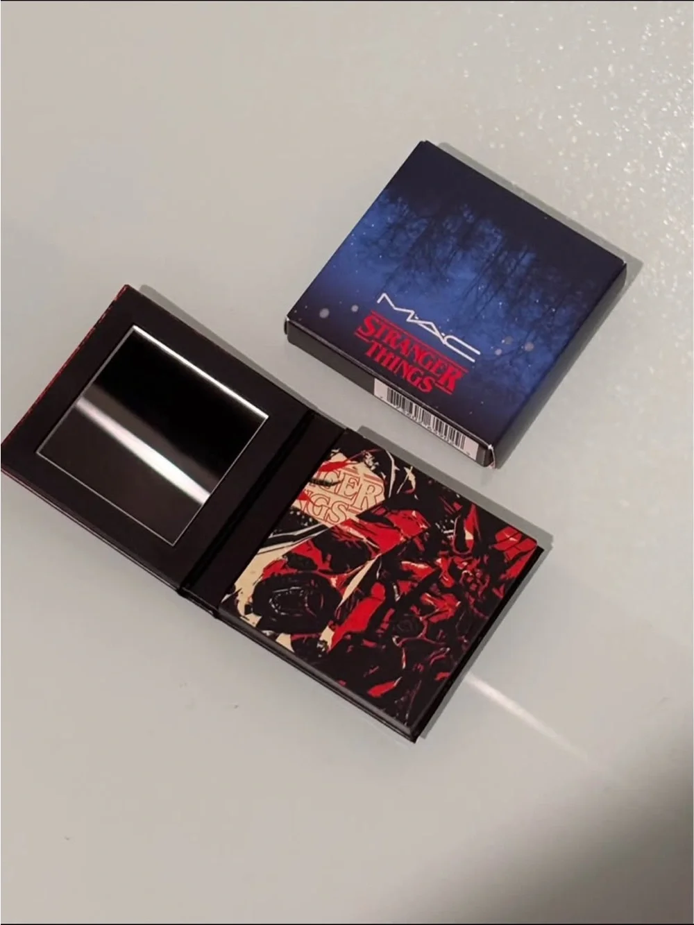 MAC x Stranger Things Blush “He Likes it Cold” New In Box
